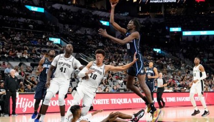 多多28-【观察】预览版文班亚马？波尔成就魔术长人阵容